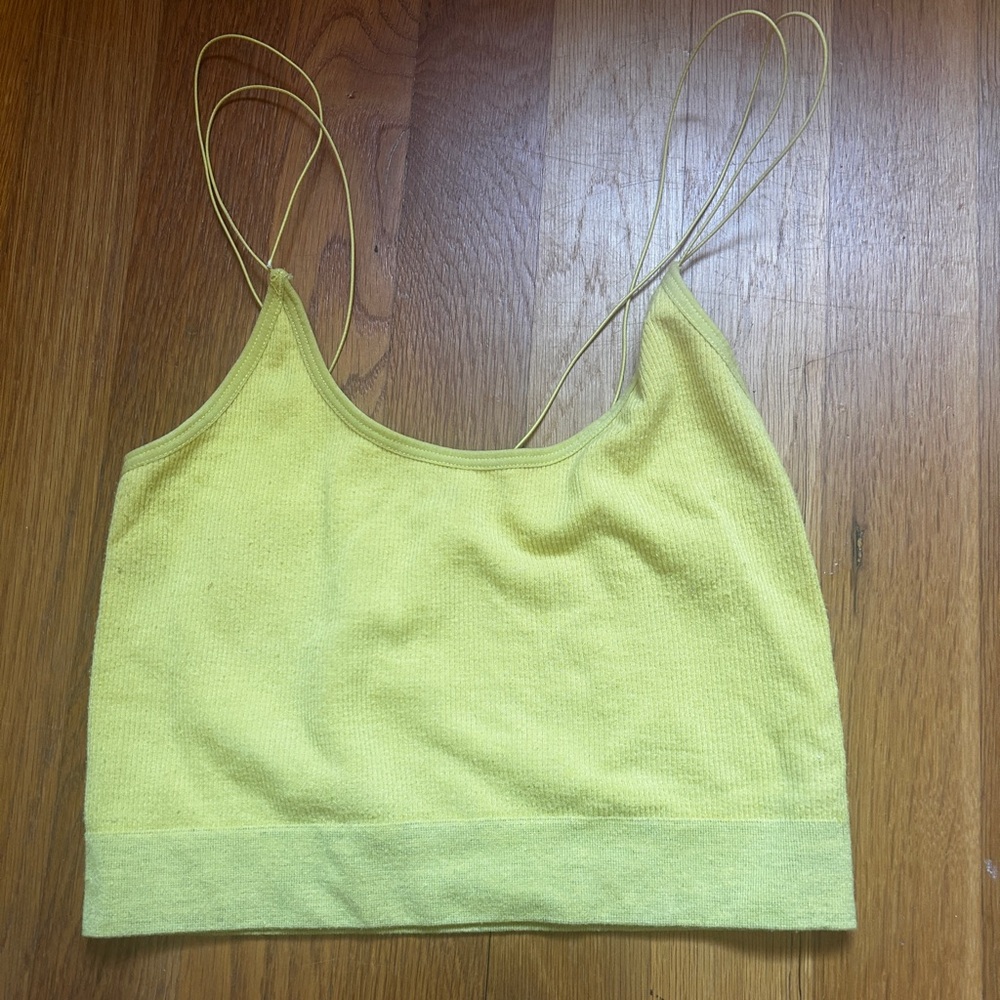 Urban outfitters yellow tank top cropped size small